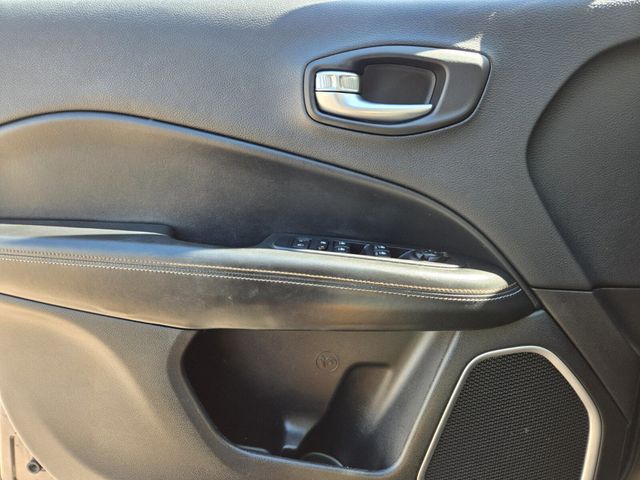 2018 Jeep Compass Latitude FWD - 22839498 - 15