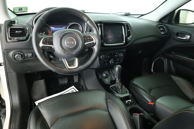 2018 Jeep Compass Limited 4x4 with Dual-Pane Sunroof and Uconnect 4C Navigation - 22925407 - 10