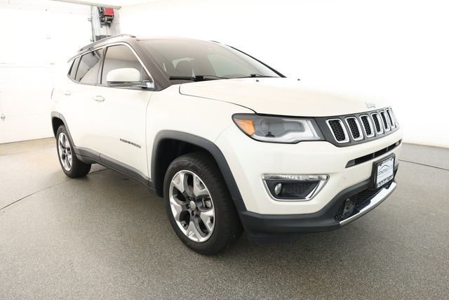 2018 Jeep Compass Limited 4x4 with Dual-Pane Sunroof and Uconnect 4C Navigation - 22925407 - 2