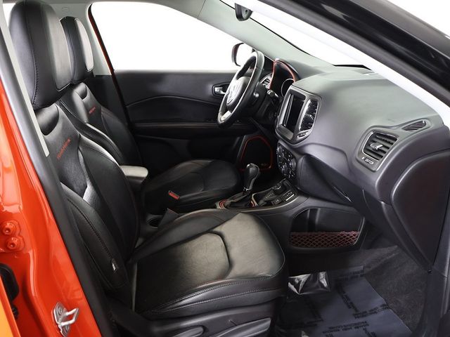 2018 Jeep Compass Trailhawk 4x4 - 22933887 - 33