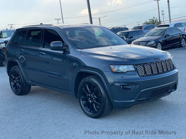 2018 Jeep Grand Cherokee 2018 JEEP GRAND CHEROKEE ALTITUDE 4WD 1-OWNER 615-730-9991 - 22901180 - 3