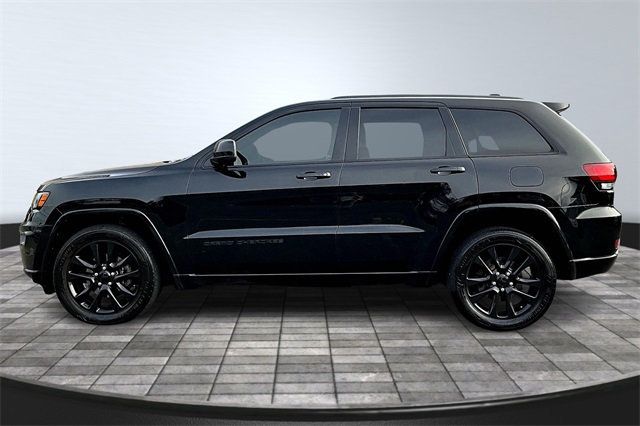 2018 Jeep Grand Cherokee Altitude 4x4 - 22931189 - 3