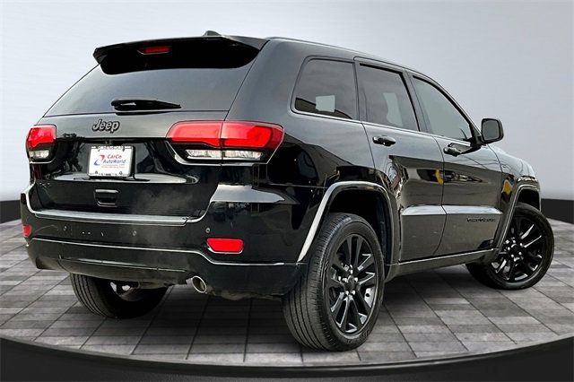 2018 Jeep Grand Cherokee Altitude 4x4 - 22931189 - 4