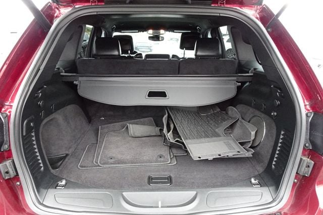 2018 Jeep Grand Cherokee Altitude 4x4 - 22937561 - 13