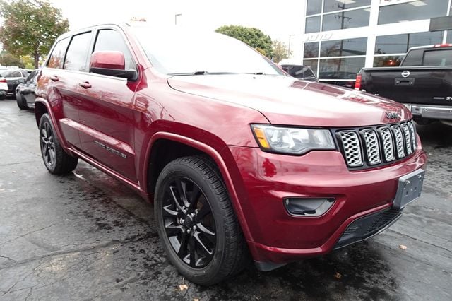 2018 Jeep Grand Cherokee Altitude 4x4 - 22937561 - 1