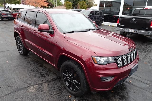 2018 Jeep Grand Cherokee Altitude 4x4 - 22937561 - 8