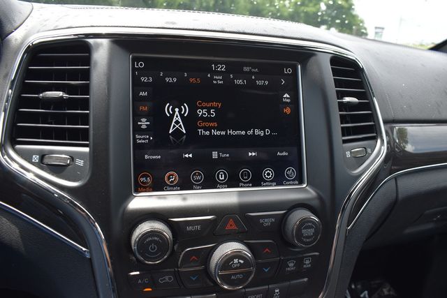 2018 Jeep Grand Cherokee Overland 4x4 - 22887332 - 9