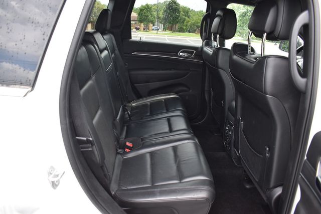 2018 Jeep Grand Cherokee Overland 4x4 - 22887332 - 28