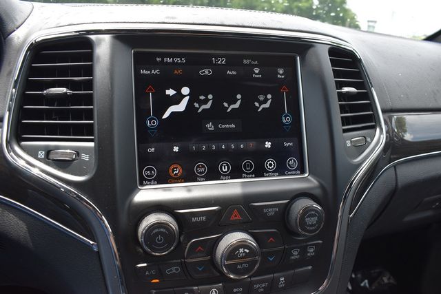 2018 Jeep Grand Cherokee Overland 4x4 - 22887332 - 8