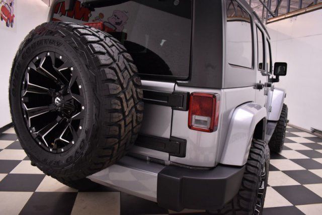 2018 Jeep Wrangler JK Unlimited Sahara - 18073236 - 13