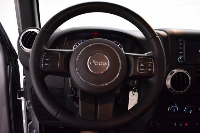 2018 Jeep Wrangler JK Unlimited Sahara - 18073236 - 8