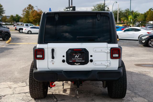 2018 Jeep Wrangler JK Unlimited Sport 4x4 - 22934228 - 10