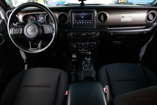 2018 Jeep Wrangler JK Unlimited Sport 4x4 - 22934228 - 1