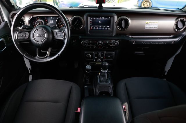 2018 Jeep Wrangler JK Unlimited Sport 4x4 - 22934228 - 22