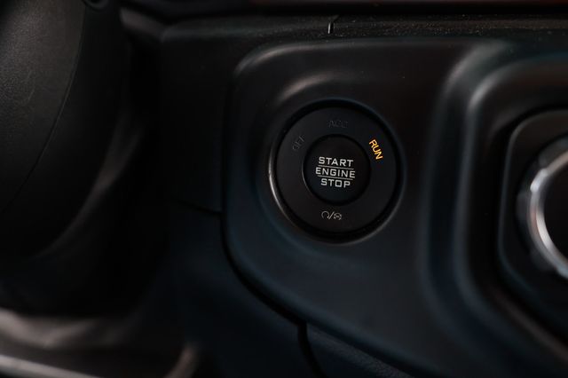 2018 Jeep Wrangler JK Unlimited Sport 4x4 - 22934228 - 31