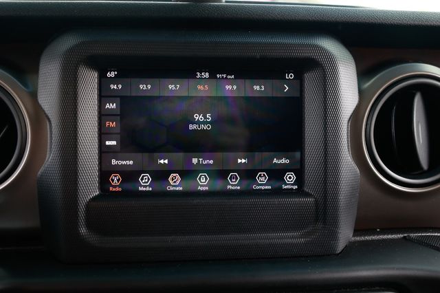 2018 Jeep Wrangler JK Unlimited Sport 4x4 - 22934228 - 34