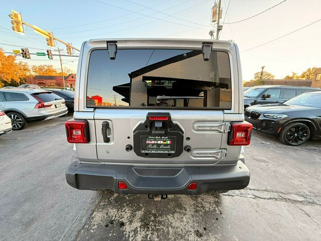 2018 Jeep Wrangler Unlimited LocalTrade/Rubicon/6-SpeedManual/ActiveSafetyGroup/BlindSpot - 22939889 - 3