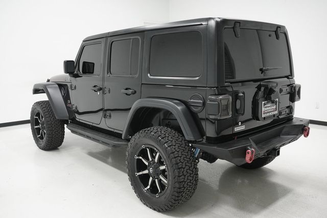 2018 Jeep Wrangler Unlimited Rubicon 4x4 - 22924019 - 4