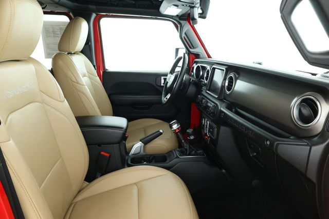 2018 Jeep Wrangler Unlimited Rubicon 4x4 with Leather Bucket Seats & Electronic Infotainment - 22924061 - 21