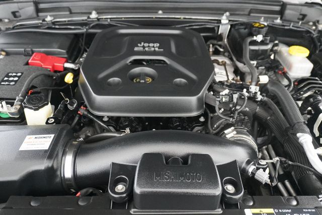 2018 Jeep Wrangler Unlimited Sahara 4x4 - 22886000 - 32