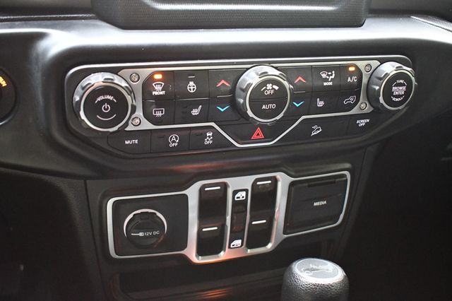 2018 Jeep Wrangler Unlimited Sport S 4x4 - 22935214 - 22