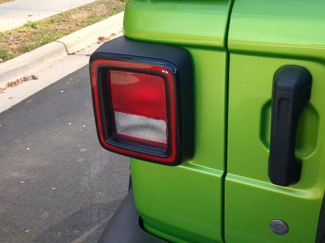 2018 Jeep Wrangler Unlimited Sport S 4x4 - 22803450 - 12