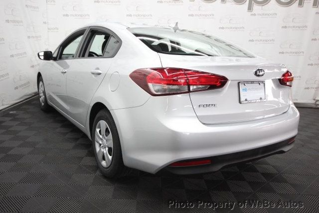 2018 Kia Forte LX Automatic - 21981389 - 3