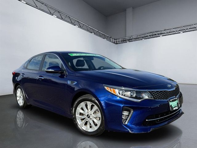 2018 Kia Optima LX Automatic - 22934308 - 24
