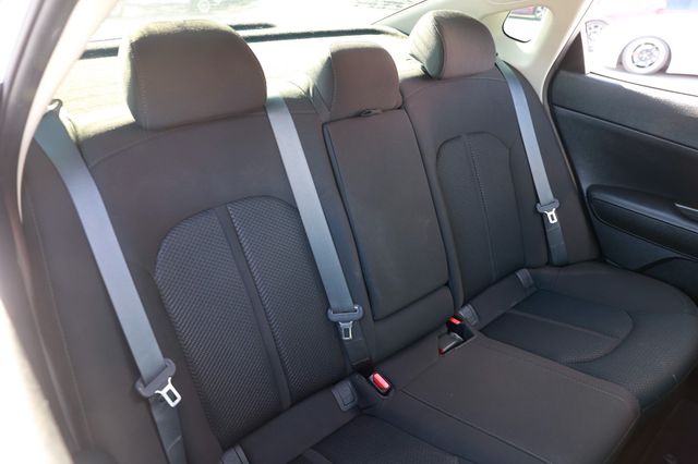 2018 Kia Optima LX Automatic - 22932300 - 13