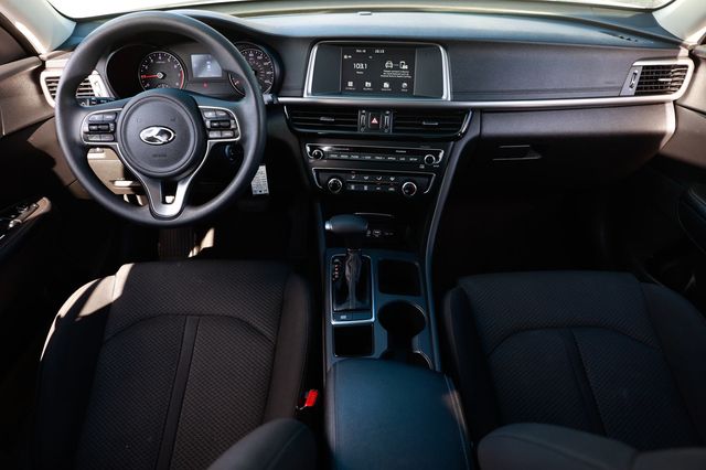 2018 Kia Optima LX Automatic - 22932300 - 21