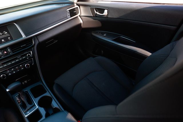 2018 Kia Optima LX Automatic - 22932300 - 22