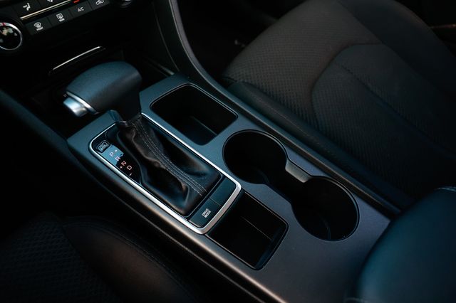 2018 Kia Optima LX Automatic - 22932300 - 36