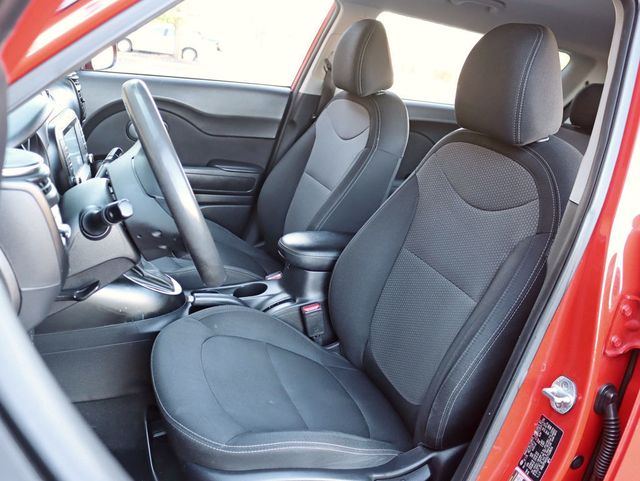 2018 Kia Soul + Automatic - 22659169 - 18