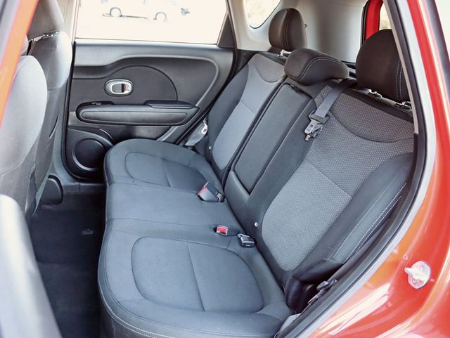 2018 Kia Soul + Automatic - 22659169 - 20