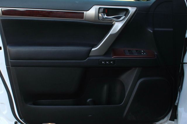 2018 Lexus GX PREMIUM W/ HTD/COOLED SEATS, NAVIGATION - 22822923 - 19