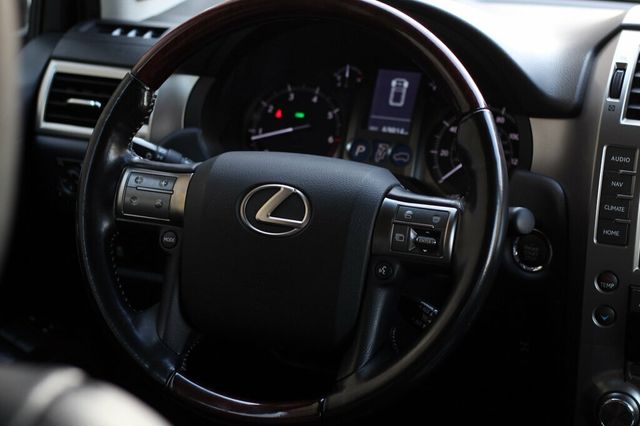 2018 Lexus GX PREMIUM W/ HTD/COOLED SEATS, NAVIGATION - 22822923 - 30