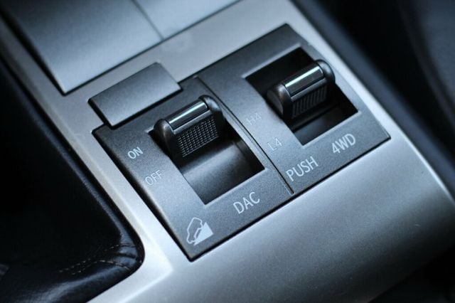 2018 Lexus GX PREMIUM W/ HTD/COOLED SEATS, NAVIGATION - 22822923 - 32