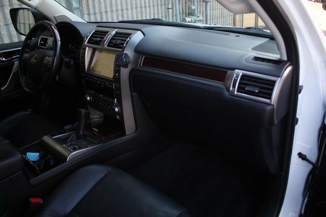2018 Lexus GX PREMIUM W/ HTD/COOLED SEATS, NAVIGATION - 22822923 - 8