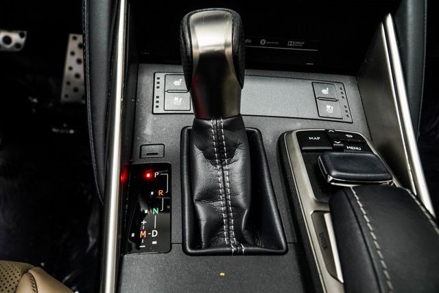 2018 Lexus IS IS 300 RWD - 22922218 - 18