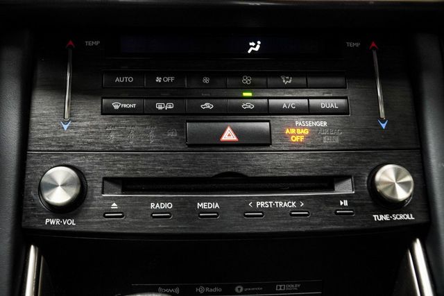 2018 Lexus IS IS 300 RWD - 22922218 - 19