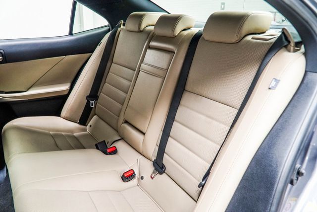 2018 Lexus IS IS 300 RWD - 22922218 - 37