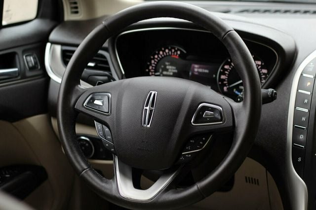 2018 Lincoln MKC AWD PREMIER - 22927154 - 15