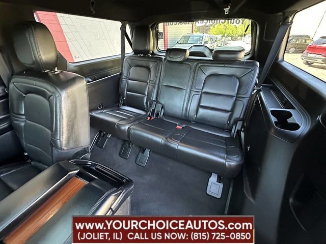 2018 Lincoln Navigator L 4x4 Reserve - 22845055 - 24