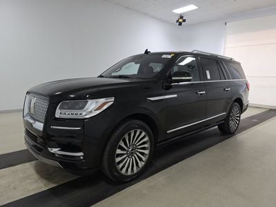 2018 Lincoln Navigator Reserve's photo