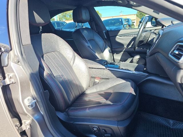 2018 Maserati Ghibli S Q4 3.0L - 22934203 - 12