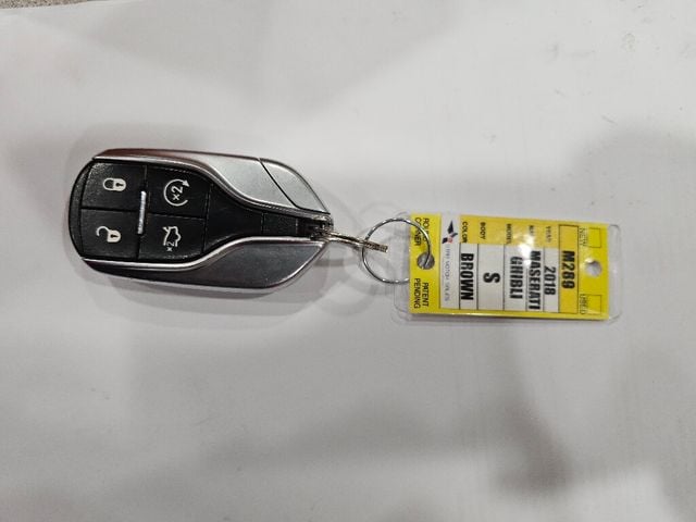 2018 Maserati Ghibli S Q4 3.0L - 22934203 - 33