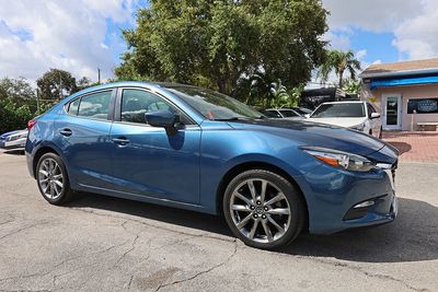 2018 MAZDA Mazda3 4-Door
