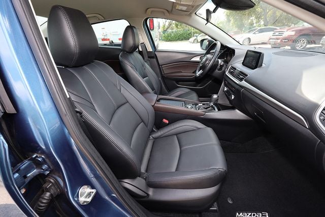 2018 MAZDA Mazda3 4-Door TOURING - 22935013 - 11