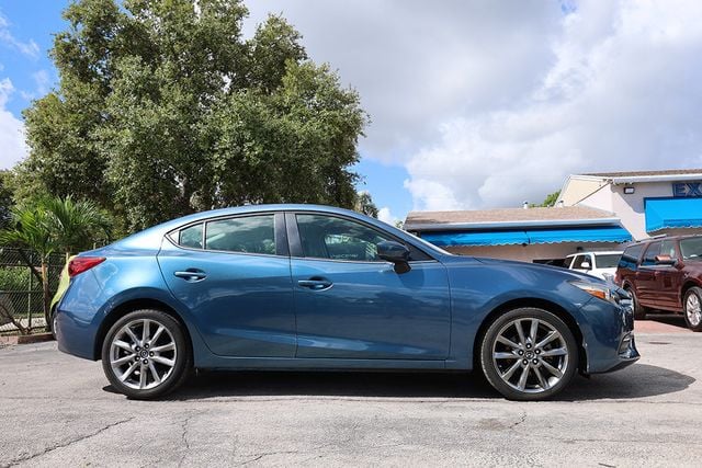 2018 MAZDA Mazda3 4-Door TOURING - 22935013 - 29
