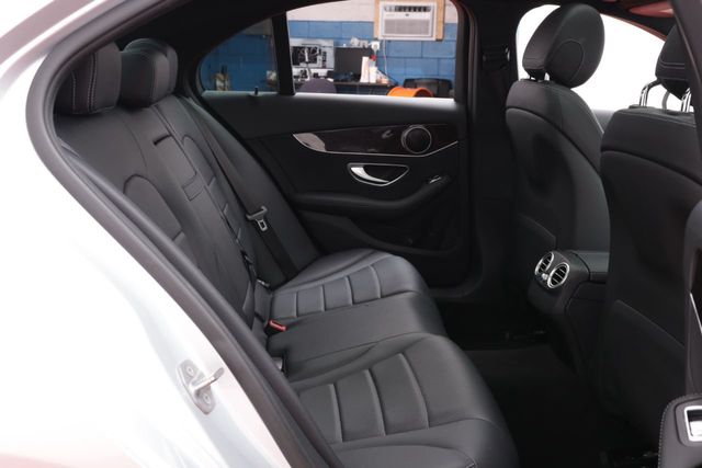 2018 Mercedes-Benz C-Class C 300 4MATIC Sedan - 20960289 - 13